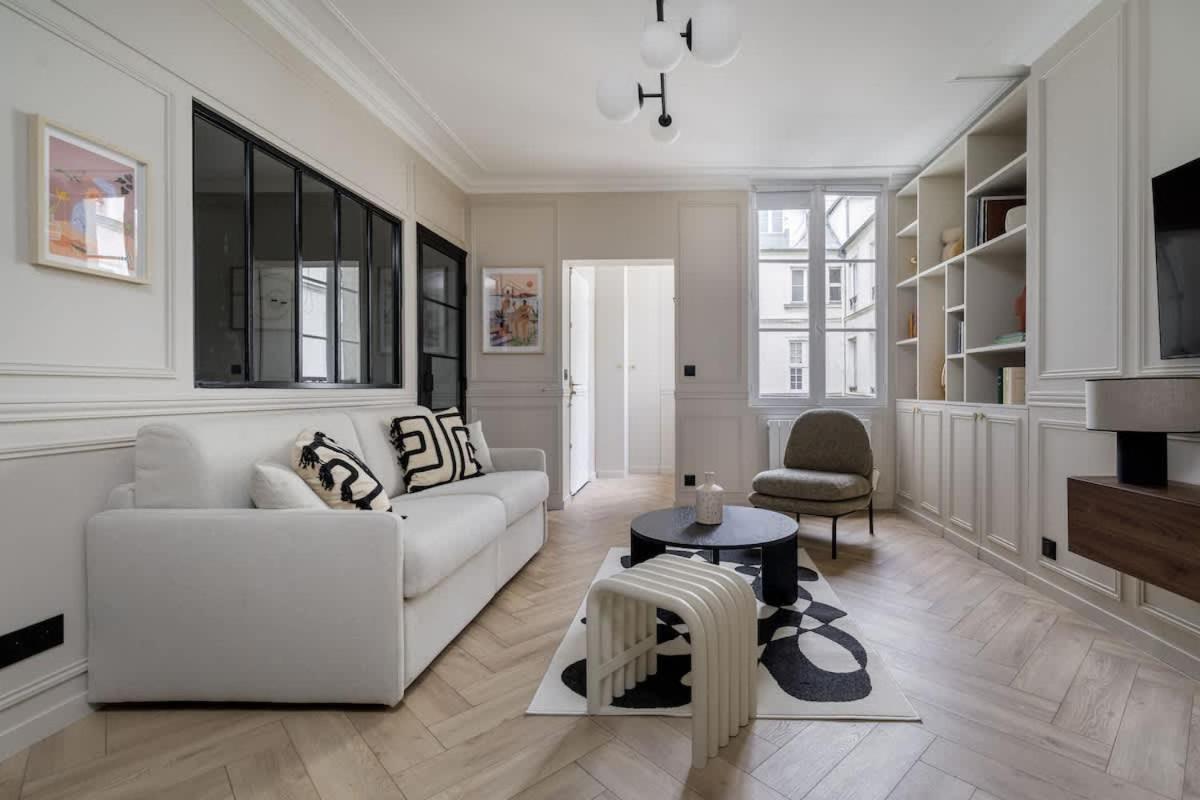 Rousselet - Amazing Parisian Flat In The 7th Apartment *